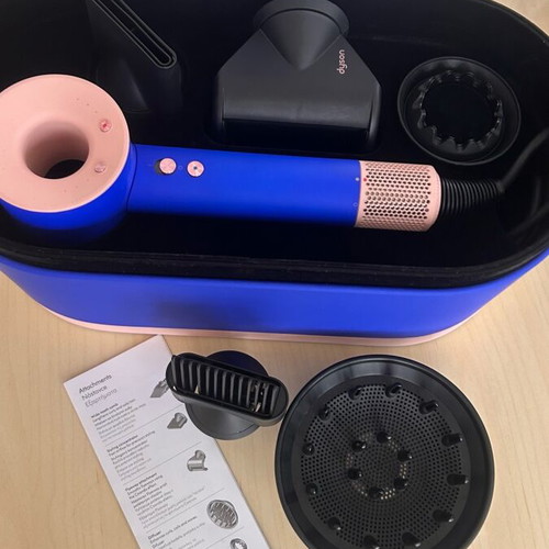 Dyson Supersonic HD07 like new, full set special edition blue/blush