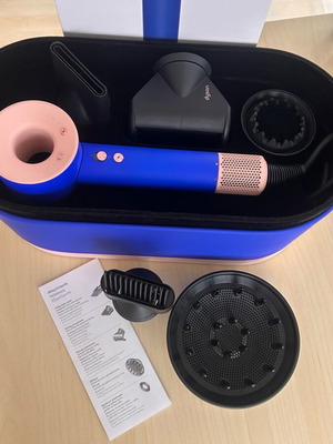 Dyson Supersonic HD07 like new, full set special edition blue/blush
