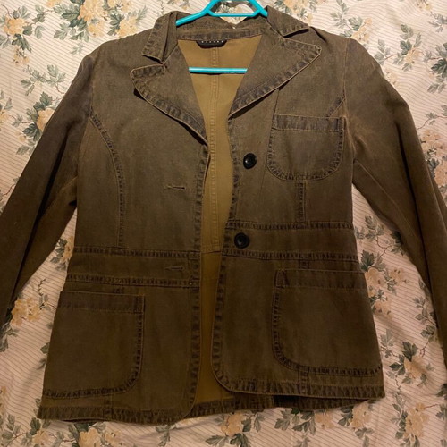Sisley denim jacket like new, classic brown fitted