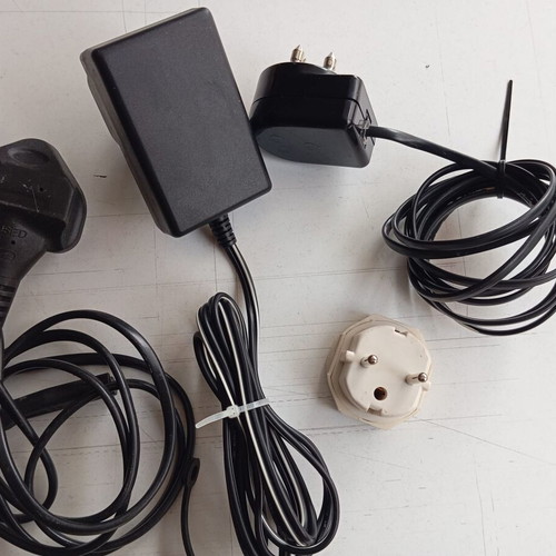 English Type Plug Adapters 4 Pieces New