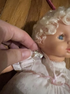 El Greco doll with defects
