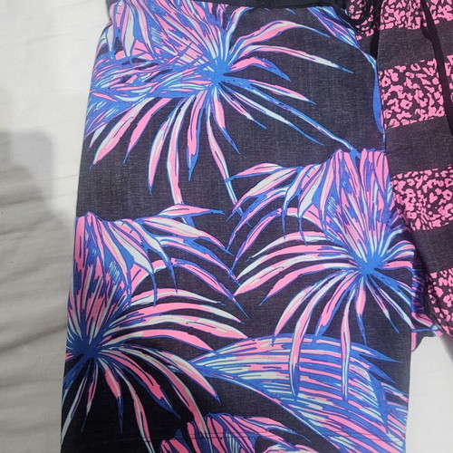 Hurley Phantom swim shorts like new, size XL, multicolor