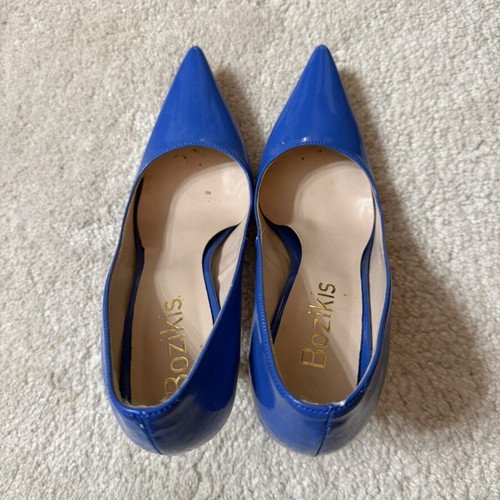 Bozikis blue patent leather pointed pumps used, size 38