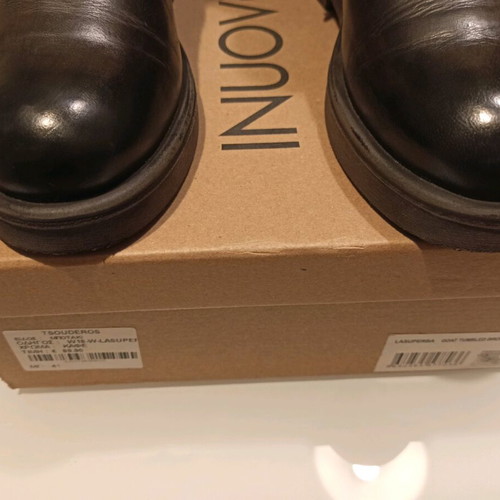 Inuovo boots size 41 brown like new, leather