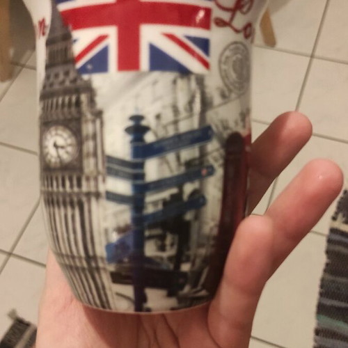 London mug like new