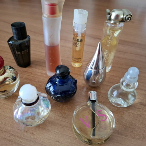 Perfume miniatures used, pack of 10 with genuine content