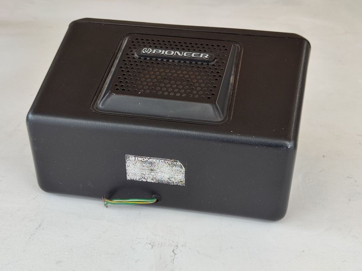 Pioneer TS-X6 car speaker used, 4 ohm… - € 45,00 - Vendora.cy