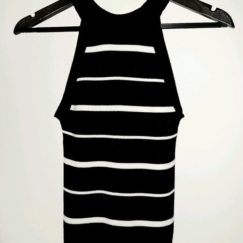 Black and white knitted top size XS/S like new