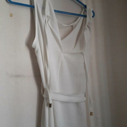 White one-piece jumpsuit like new, size M