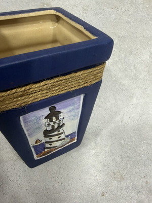 Vase medium size like new