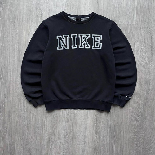 Nike Y2K Black Crewneck Baggy Sweatshirt Size M
