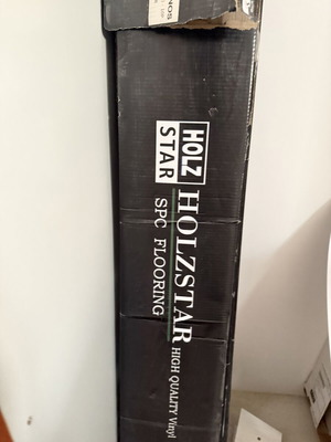 SPC flooring with vinyl click system, new, pack of 5 boxes