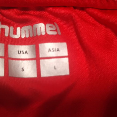 Hummel shorts red M-S like new