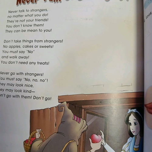 Snow White and the 7 Dwarfs children's book used, Greek