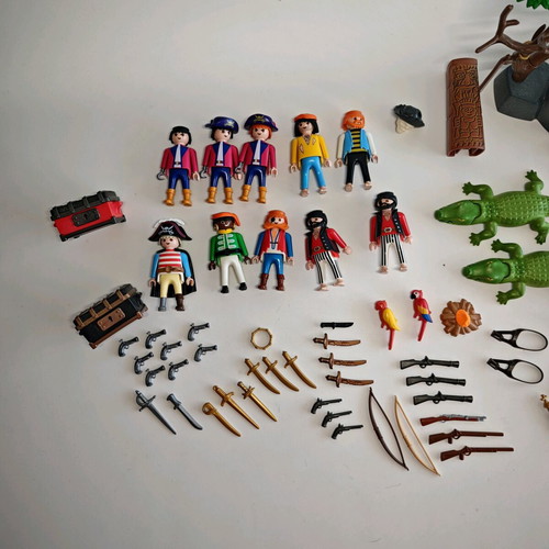 Playmobil Pirates Set used with Figures, Animals and Accessories