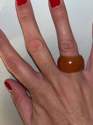 Glass ring