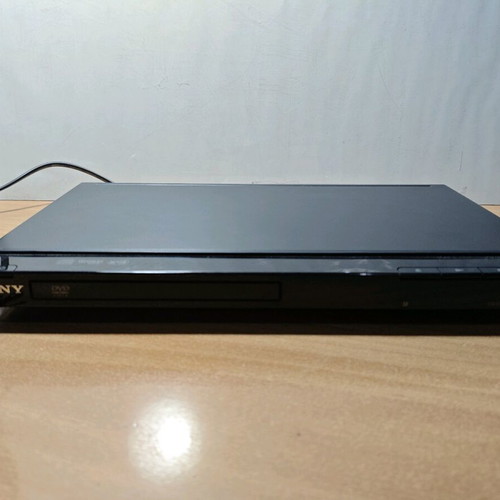 Sony DVP-SR350 DVD player used with USB port without remote