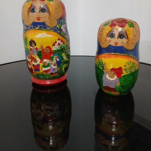 Babushka dolls vintage wooden Russian hand-painted used