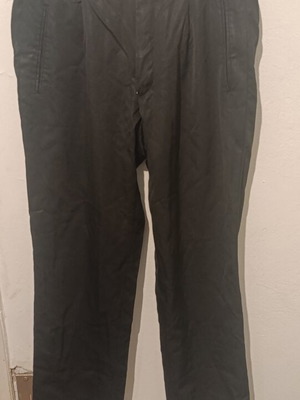 Daniel Hechter black wool chino pants size M like new