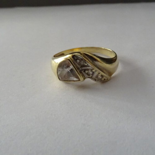 Gold ring 14K (585) like new