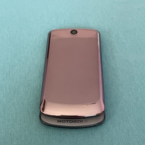 Motorola Gleam used phone