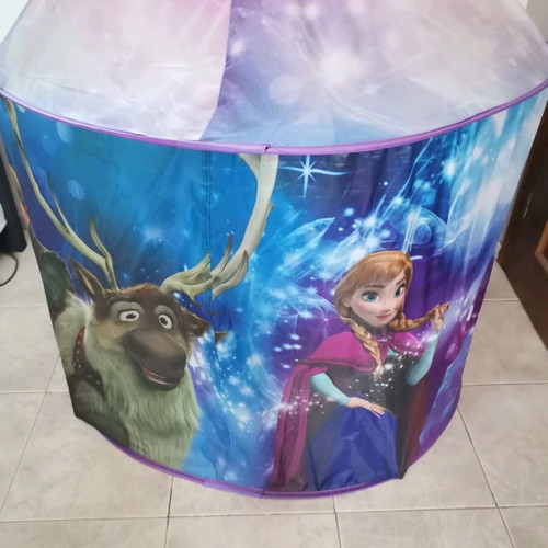 Frozen children's play tent used