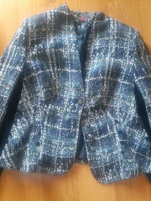 Mia jacket like new with velvet sides, black and blue