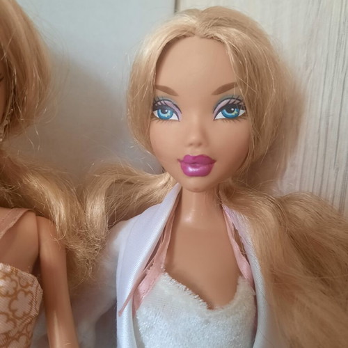 My Scene dolls lot used, Cafe Chic & Club Disco by Mattel
