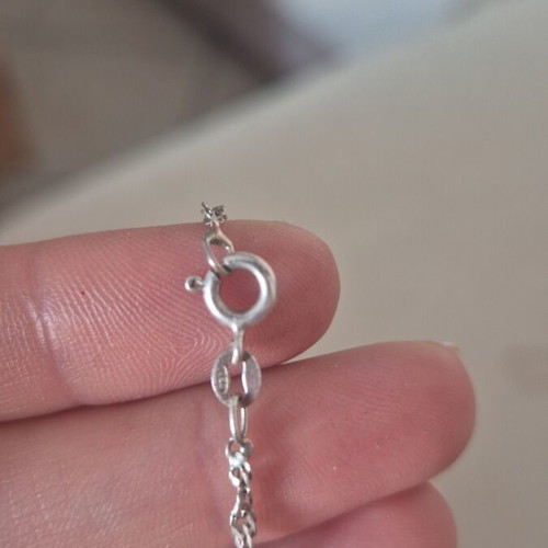 Anklet chain like new, silver color, steel