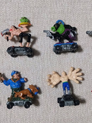 Skateboard Mania skateboarder figures used, set of 8