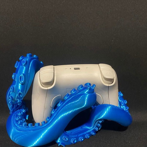 3D printed PS5 controller stand with Kraken tentacle custom made