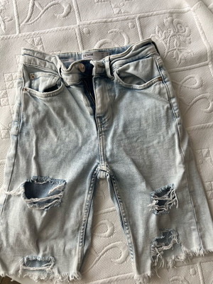 Bershka women's bermuda shorts new, size XXS
