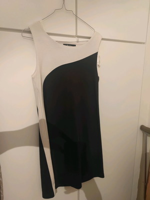 Pepe Jeans dress used, mini, size M, white-black