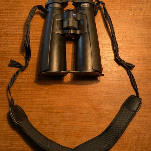 Zeiss Victory HT 10x54 binoculars like new