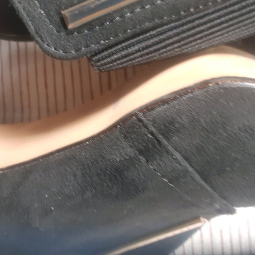 Suede pumps size 40 black eight-centimeter heel like new