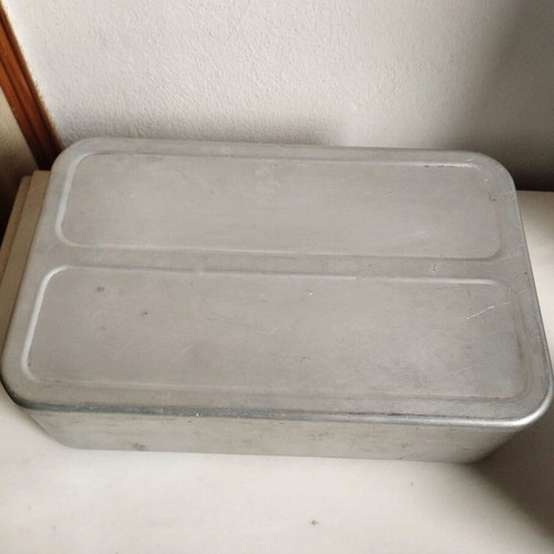 Vintage aluminum box like new, large, from the 60s