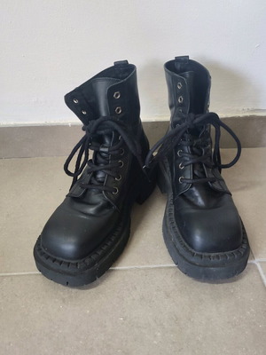 Top Shop Black Leather Combat Boots like new, women's size 38