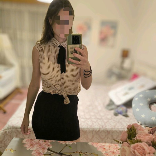 Zara honeycomb skirt medium like new and Calliope sleeveless polka dot shirt small