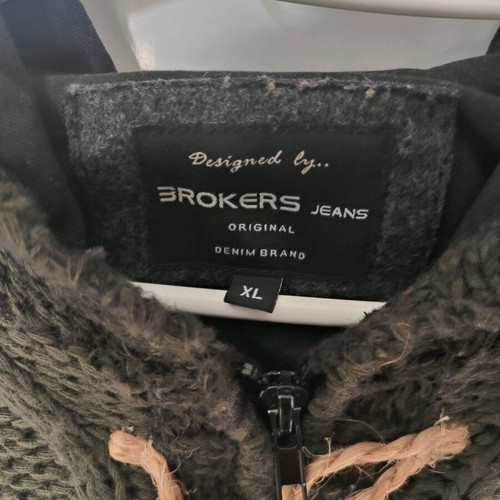 Brokers knitted cardigan with hood XL size used, brown and green
