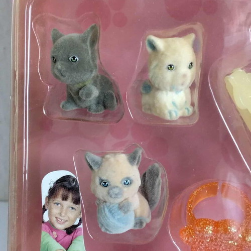 Kitty in my pocket #2 sealed 2005
