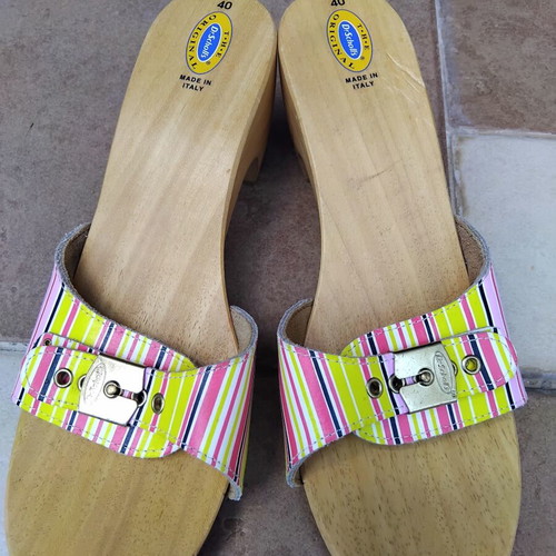 Dr. Scholl's Pescura Heel Vintage Wooden Clogs size 40 like new, multicolor