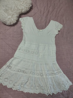 White summer dress used, size M