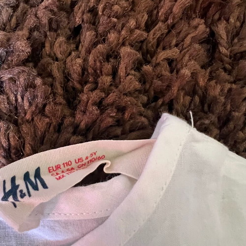 Μπλουζάκι H&M για κορίτσια 4-5 ετών σαν καινούργιο, άσπρο
