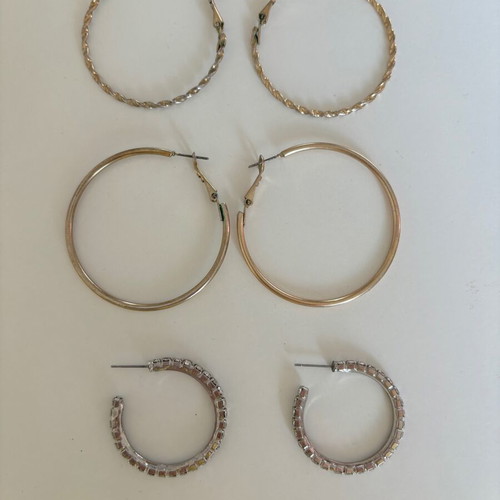 H&M hoop earrings used, set of 3 golden and silver