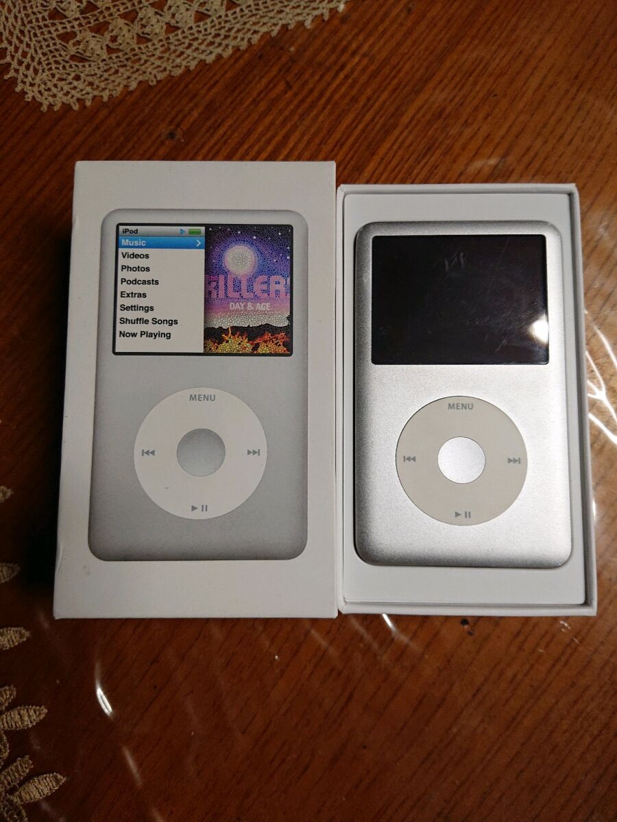 Apple iPod Classic 7th Gen 160GB new - € 180,00 - Vendora.cy