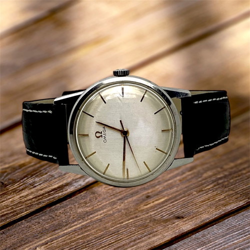 Omega mechanical vintage 1965 watch used, 33mm