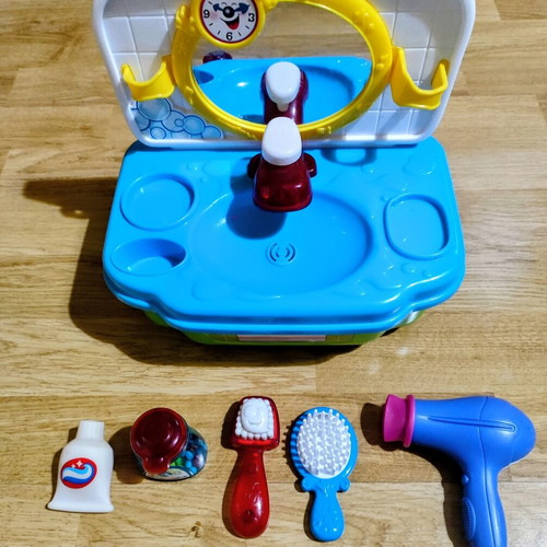 Interactive Educational Bath Toy Set like new