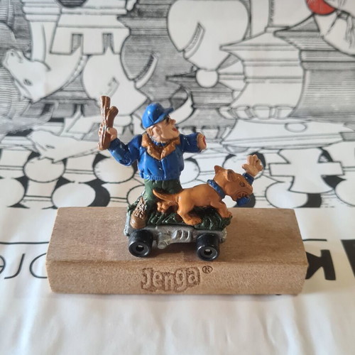 Sketistes (Armed and Dangerous) figure used