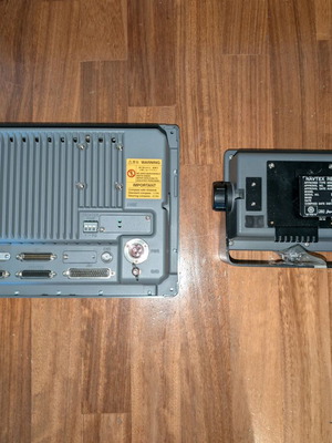 JRC NCR-333 Navtex Receiver και JRC JUE-87 Inmarsat-C μεταχειρισμένα