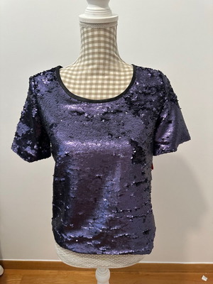 Lashes blouse with purple sequins new, size S